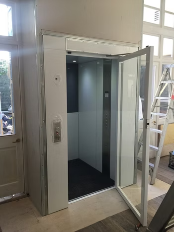 Commercial and residential lift